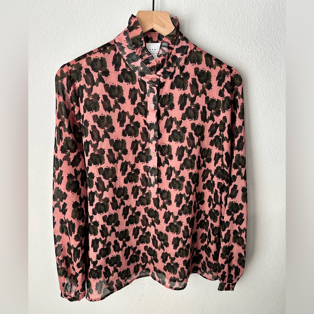 The Shirt Rochelle Behrens Ruffle Collar Shirt Sz M Long Puff Sleeve Leopard